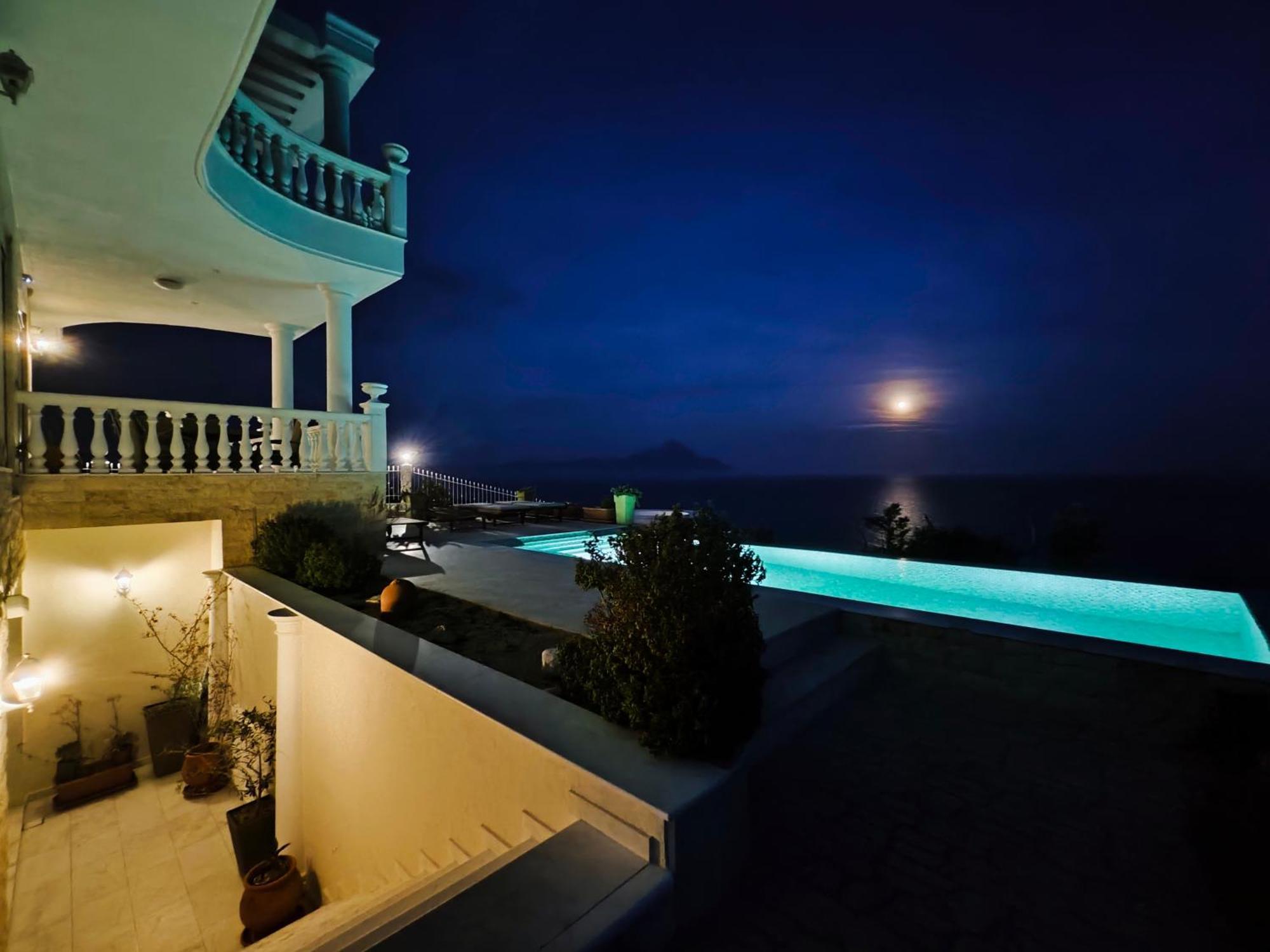 Villa Ulyana Kriaritsi - Athos Sea View & Spa Eksteriør billede